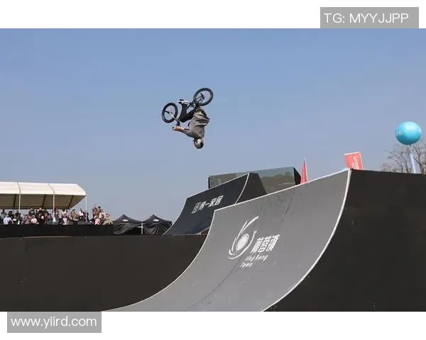 成都极限运动队荣登全国灵活性排行榜第二名引发热议